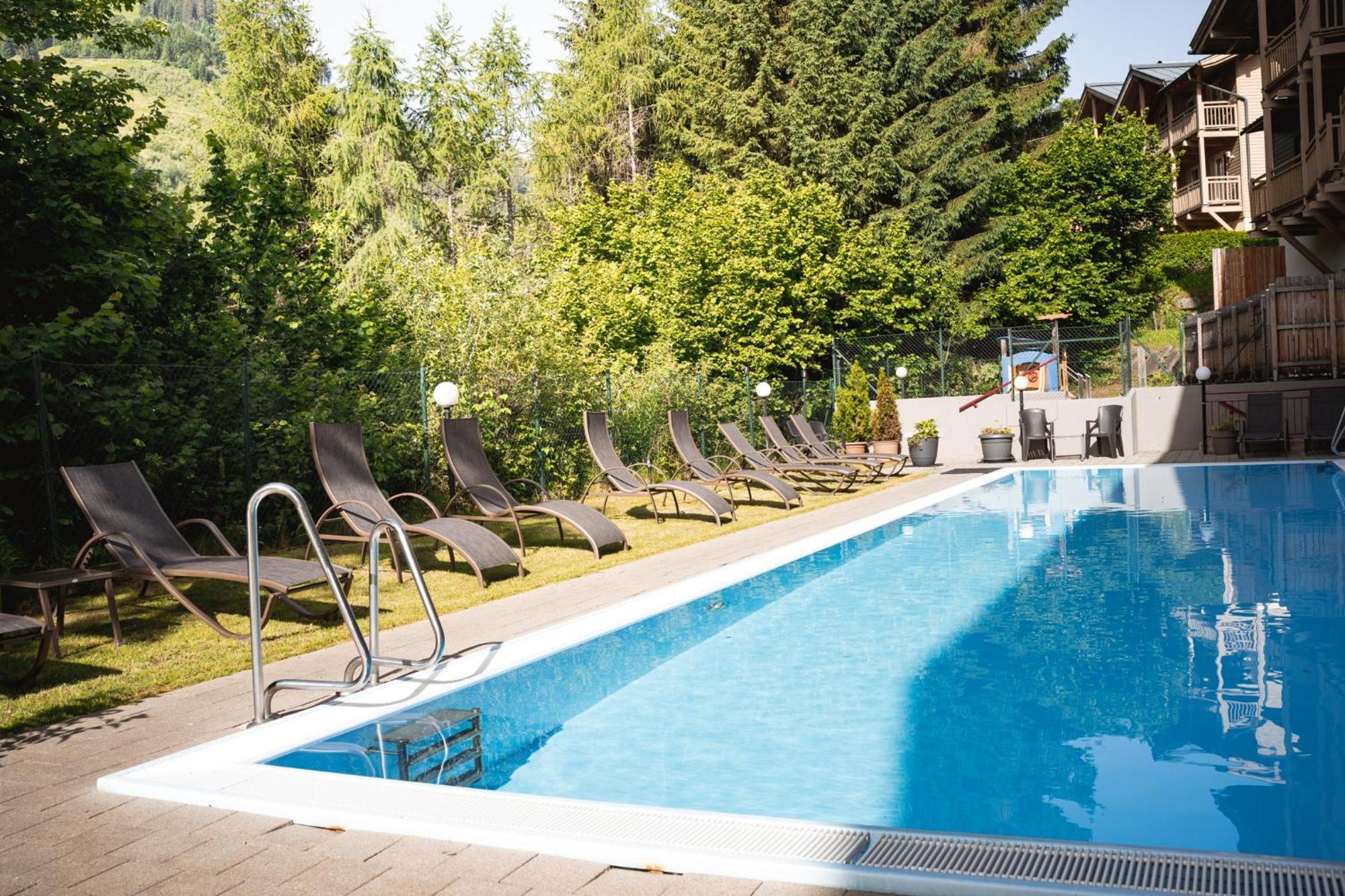 Alpenparks Apartment & Ferienresort Rehrenberg Фіггофен Екстер'єр фото