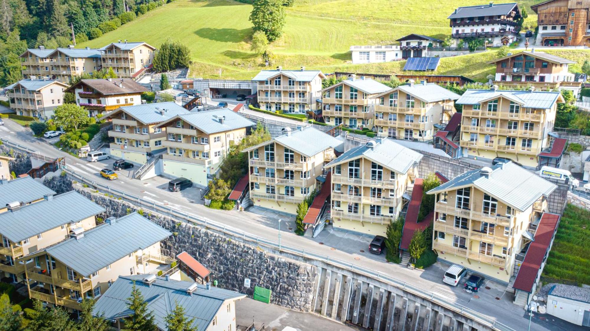 Alpenparks Apartment & Ferienresort Rehrenberg Фіггофен Екстер'єр фото